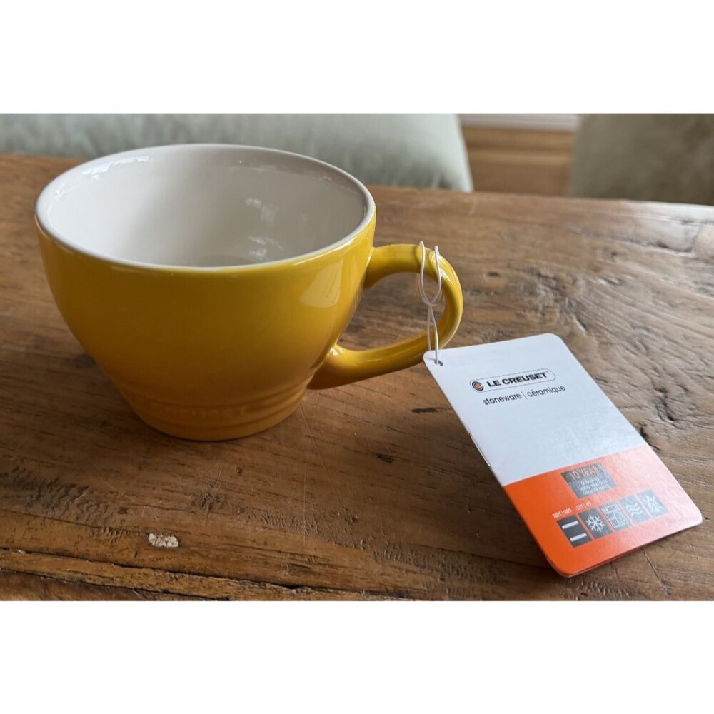 Le Creuset Stoneware Giant Cappuccino Bistro Mug 14 oz Nectar Yellow NEW